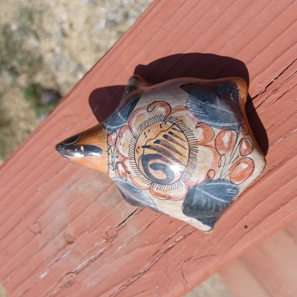 Tonala Pottery turtle - Picture 5 of 5